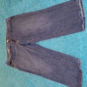 Apt 9 cropped jeans